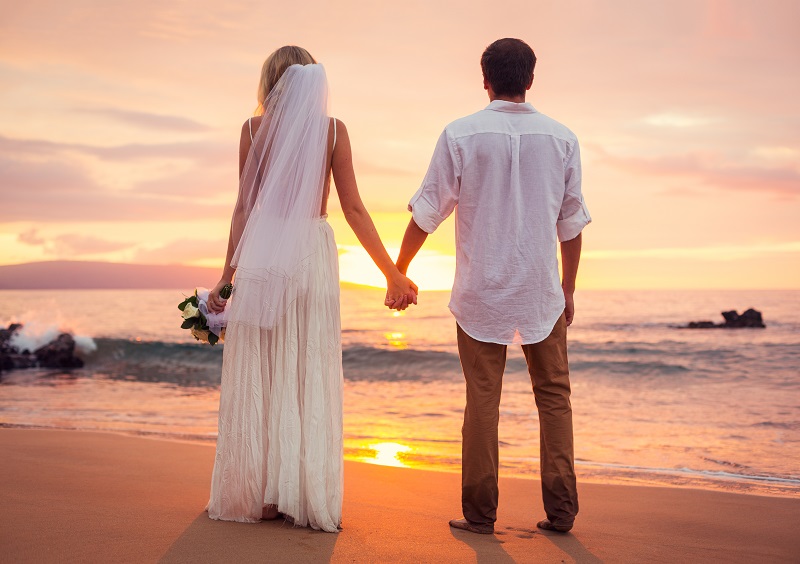 Beautiful Dreamy Destinations to Celebrate a Beach Wedding
